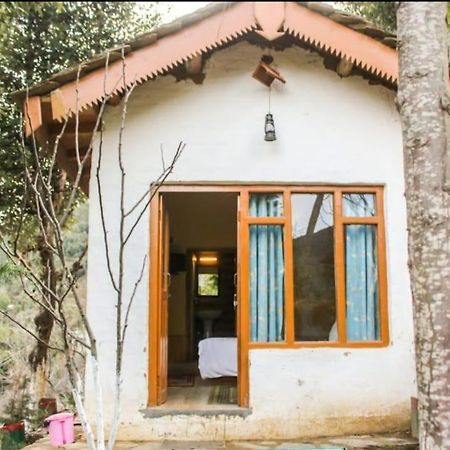 Apple Garden Cottages And Restaurant Dhanaulti Kültér fotó