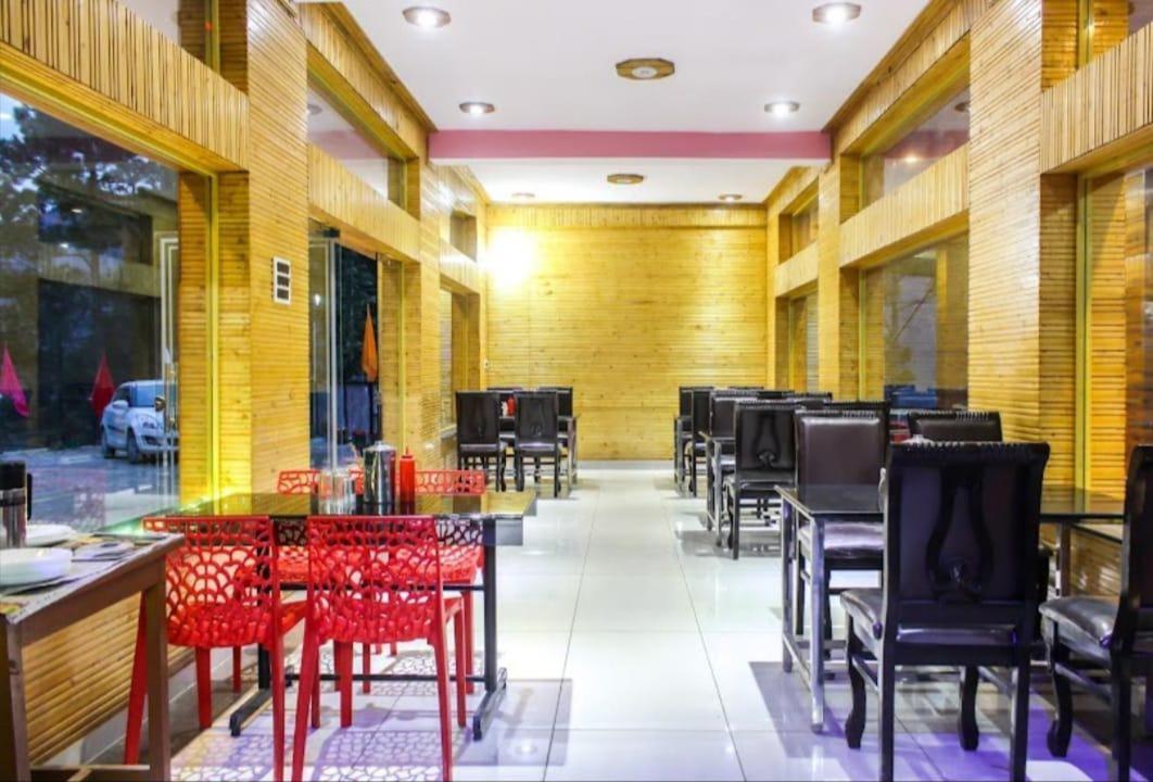Apple Garden Cottages And Restaurant Dhanaulti Kültér fotó
